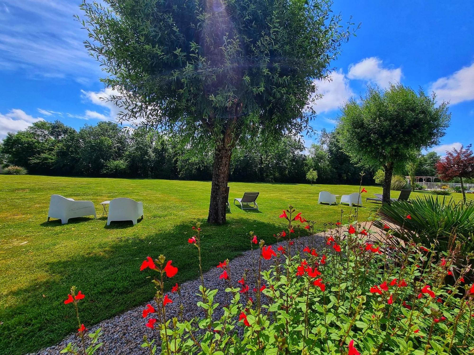 Gites De Cognac Bréville Dış mekan fotoğraf